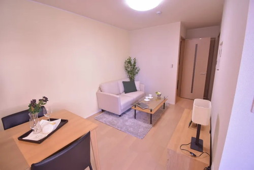 サンリスタ六町